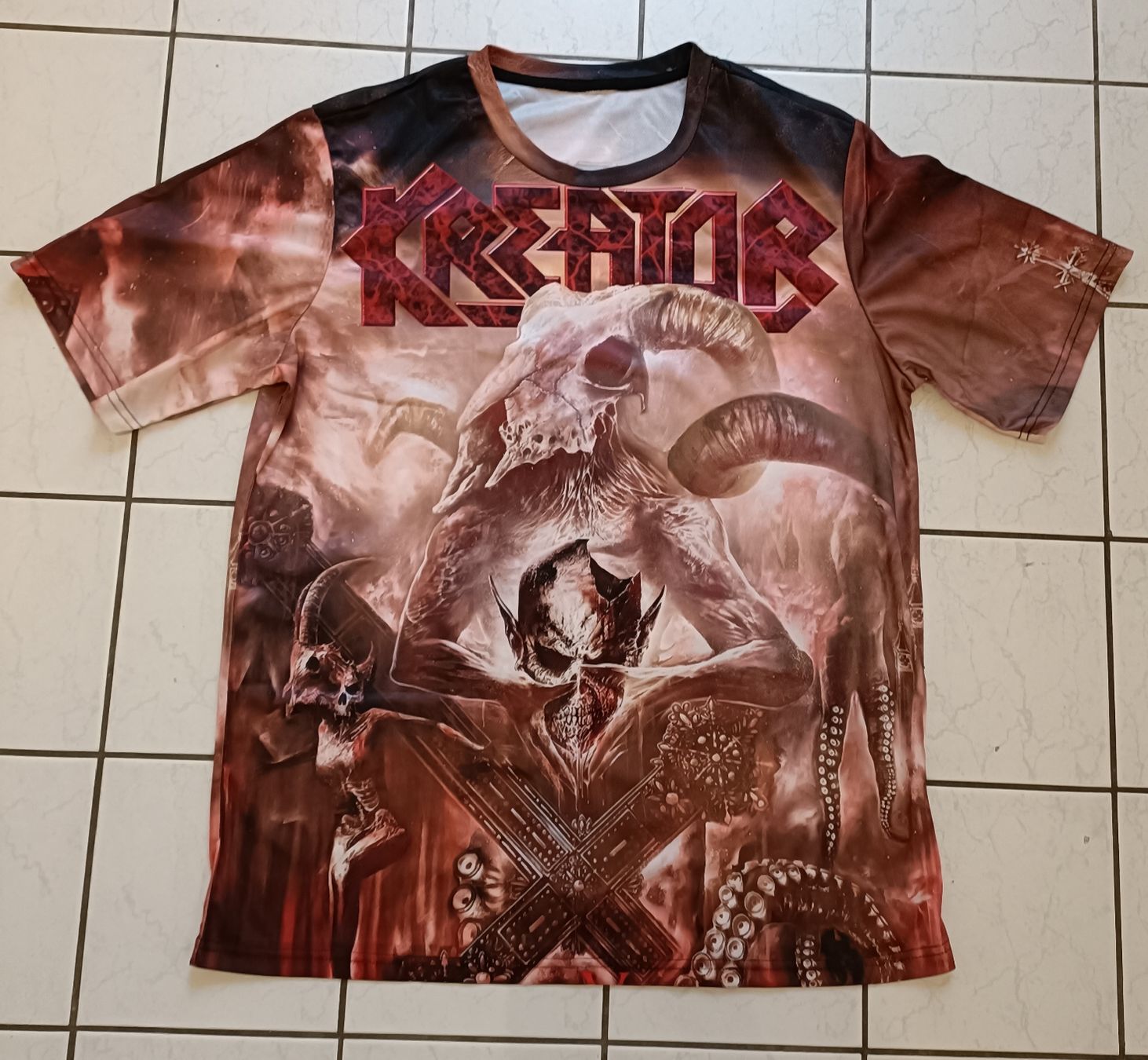 T-shirt: Kreator Allovershirt XL – Nuovo (secondo la descrizione) da Luzern venduto da cryptonic79