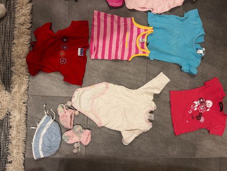 Mega Kleiderpaket Mädchen, Grösse 74 (38 Teile)