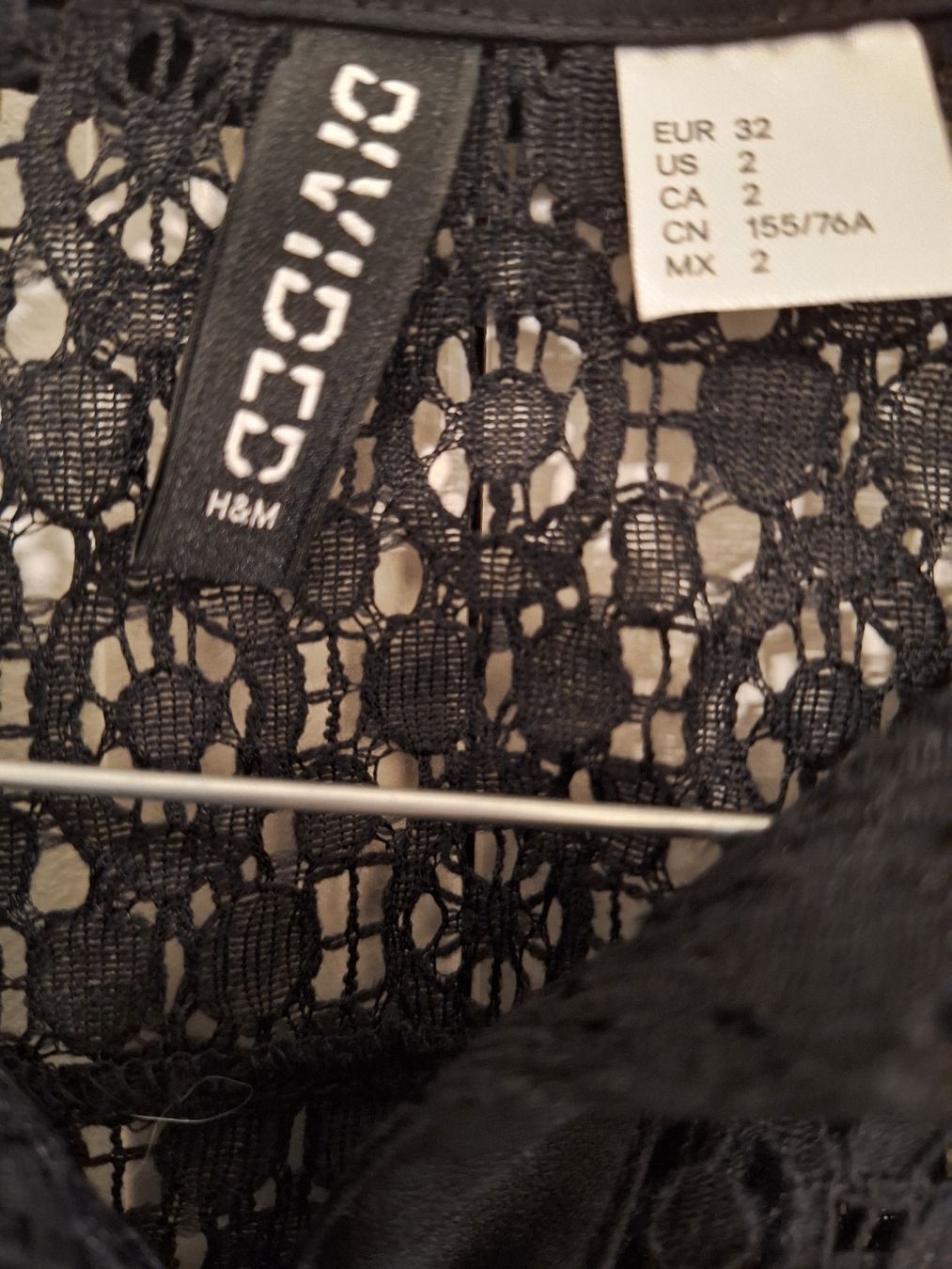H&M Blusen: DAMEN SPITZENBLUSE - H&M DIVIDED – Gebraucht aus Steinhausen von togoraul123 3