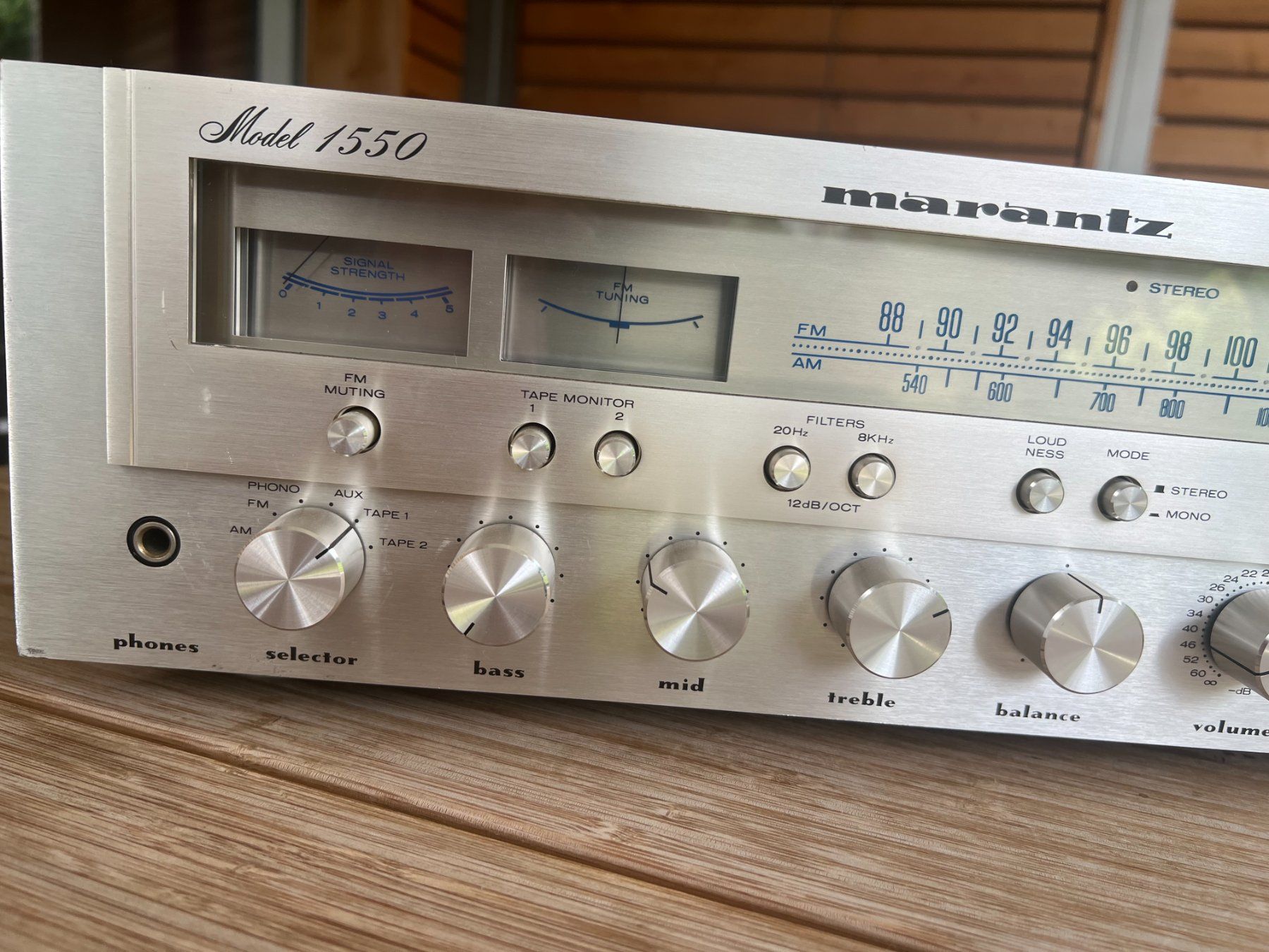 Marantz Récepteurs: TOP Marantz Model 1550 Receiver – D'occasion à Niederhasli par Betzgi 8