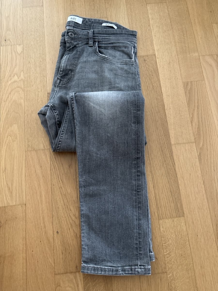 Esprit Lotti di vestiti: Esprit / EDC Jeans Set Bundle  – Usato da Stadel venduto da ker_fdh5 3