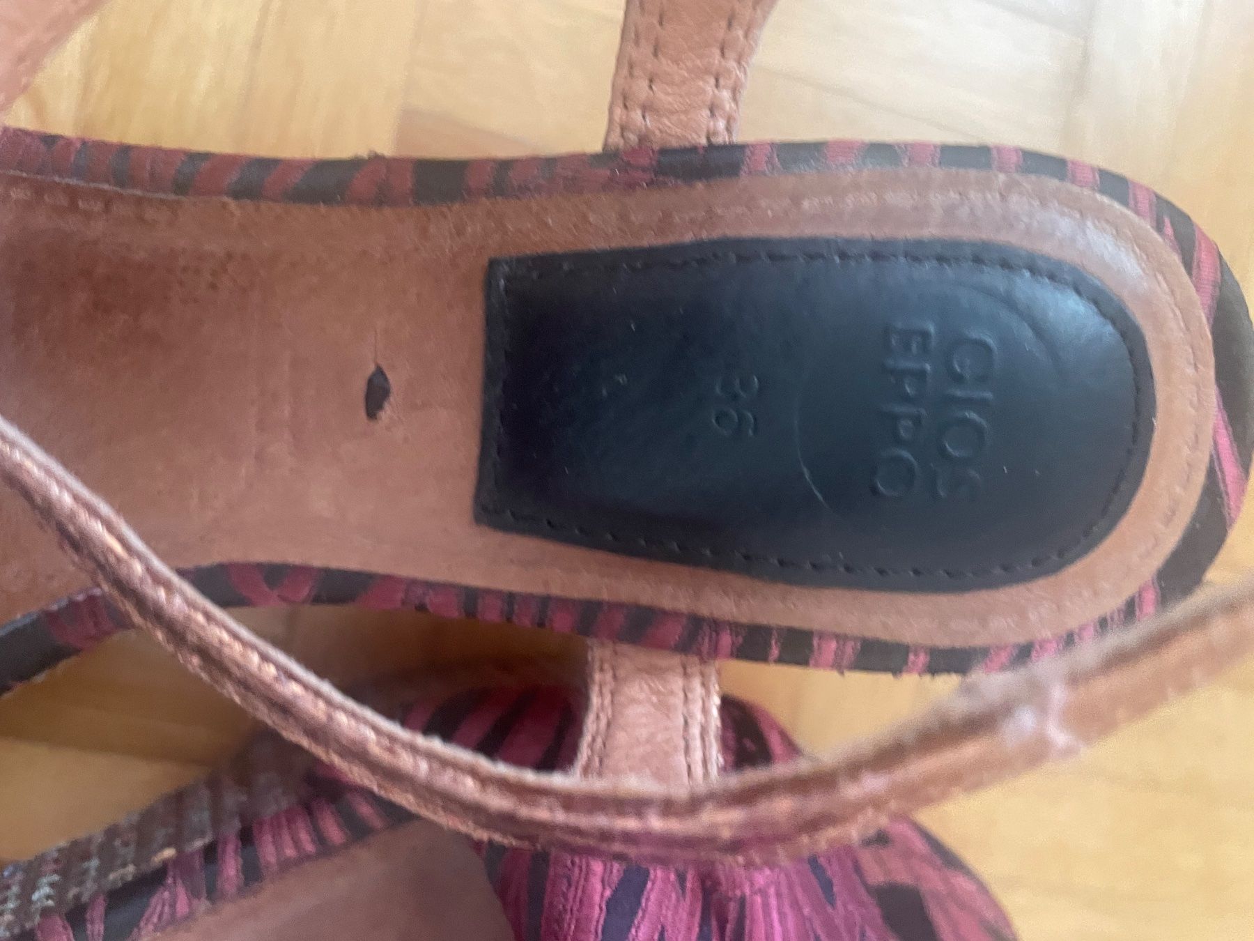 Scarpe da donna: Sandalen Plateau – Usato da Horn venduto da Jronimo 5