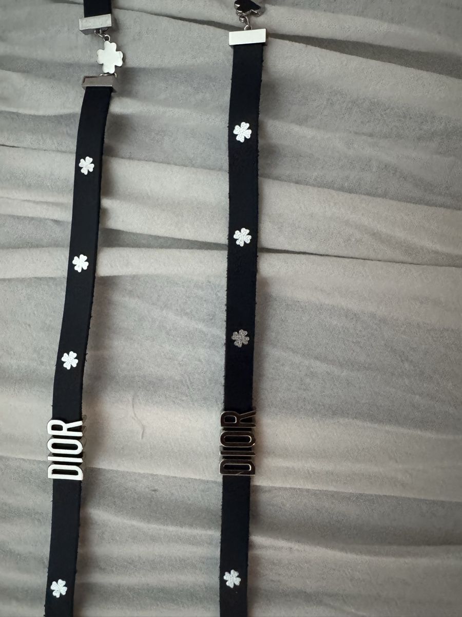 Catenine: Collier dior  – Nuovo (secondo la descrizione) da Genève venduto da tch_dw9w