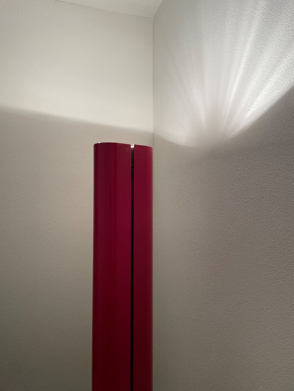 Artemide Lampade: Megaron Artemide Stehleuchte – Usato da Luzern venduto da livbu 4