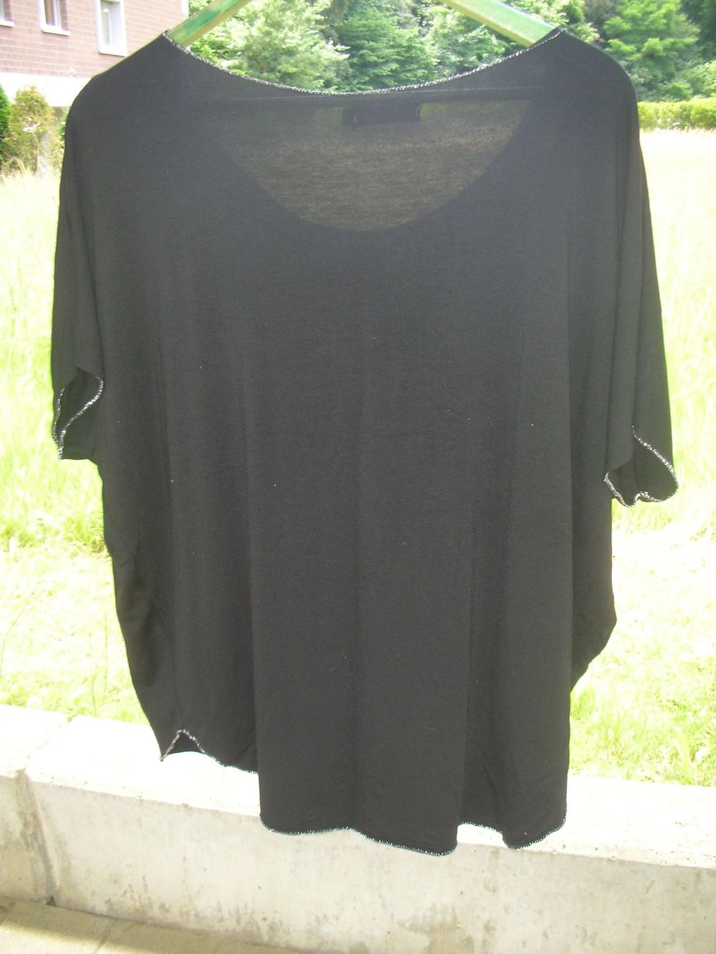 T-shirt: Schwarzes, weites T-Shirt, Gr. L – Nuovo (secondo la descrizione) da Rheinfelden venduto da Javea4 1