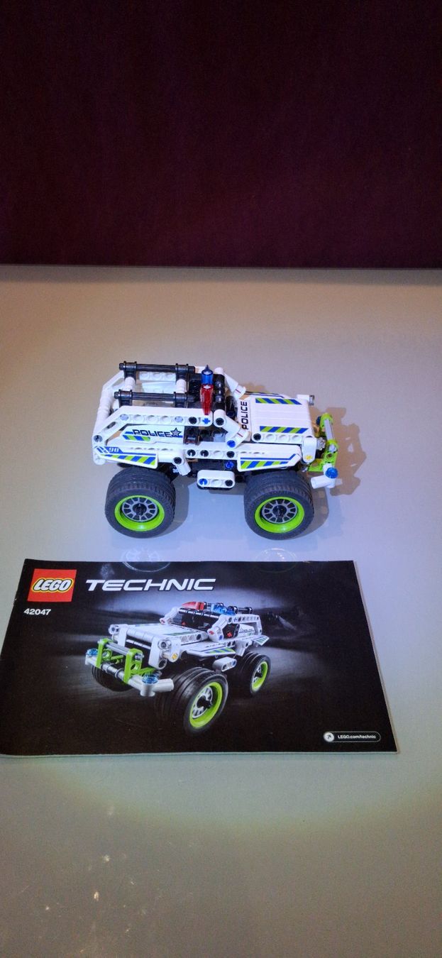 Lego Spielzeuge: Lego 42047 TECHNIC – Gebraucht aus Sonvilier von schwendibea