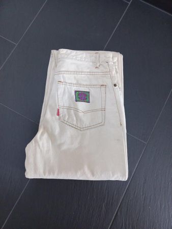 Jeans Grösse 40 the best of Garry steht auf der Etikette