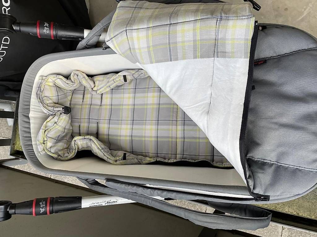 Kinderwagen: Kinderwagen – Gebraucht aus Wallisellen von Monde1 3
