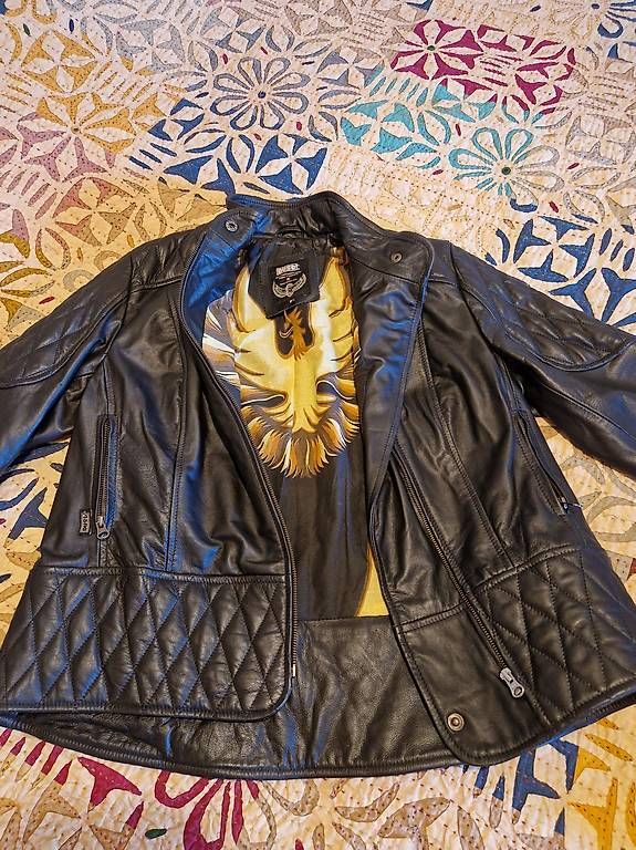 Jacken: Stylische Damen Motorradjacke  – Gebraucht aus Thun von Mia7374 4