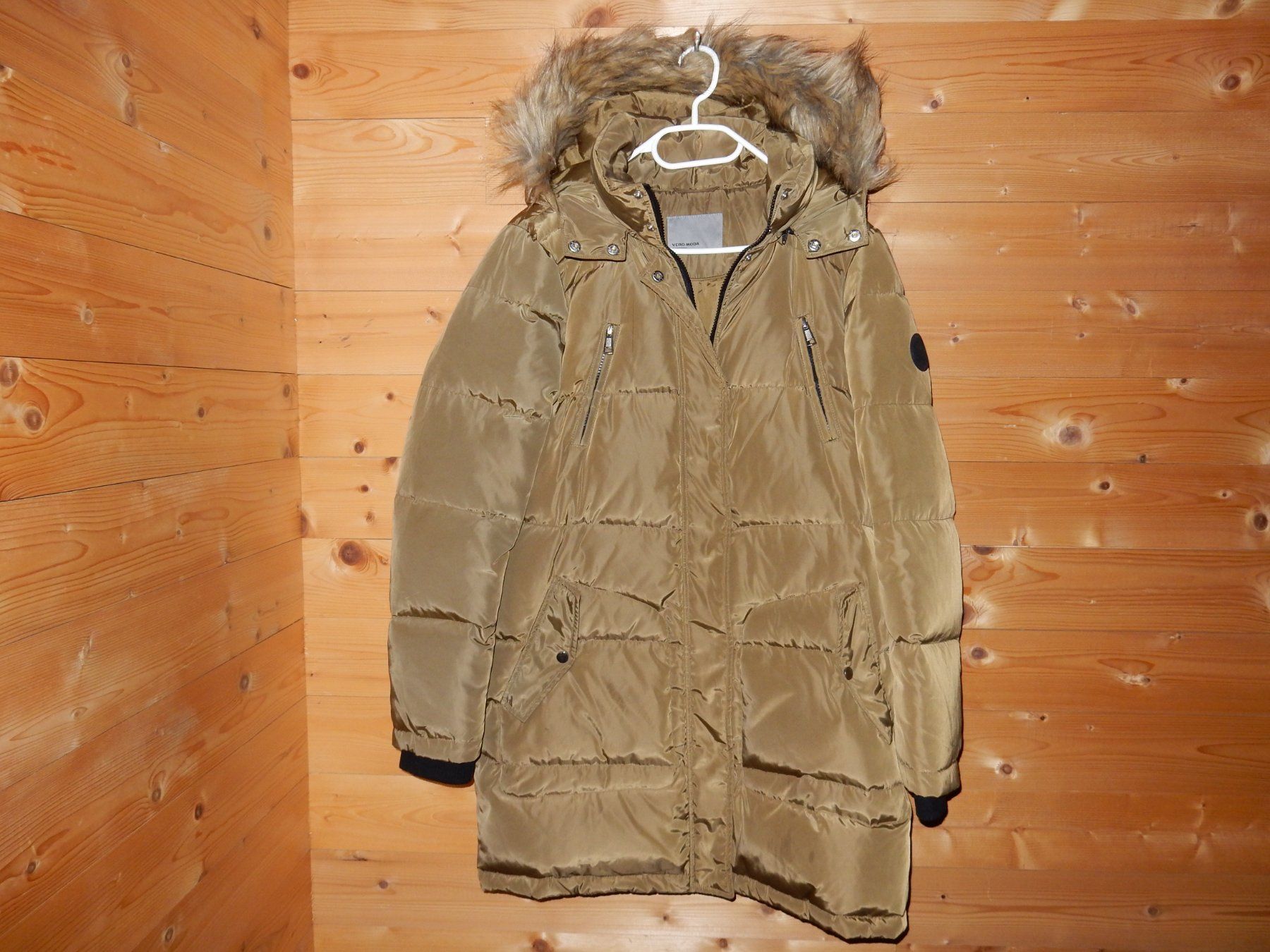 Vero Moda Giacche: Daunenjacke VERO MODA, Gr. L – Usato da St.Gallen venduto da regenbogen5