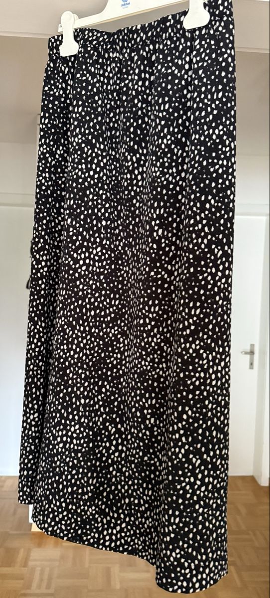 Lotti di vestiti: Kleiderpaket – Usato da Oberglatt ZH venduto da sam_vs55 1
