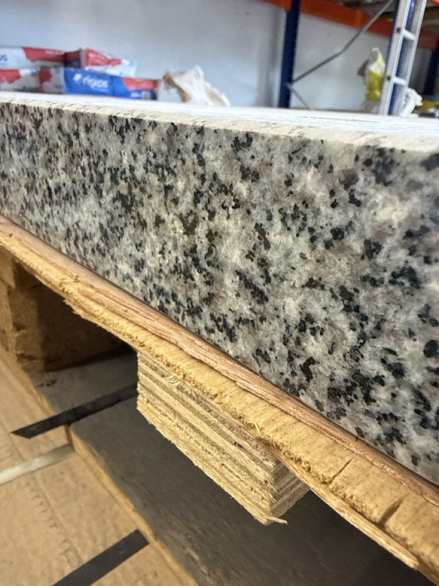 Glatz Sonstiges: Glatz Granitsockel – Gebraucht aus Bussnang von IfeAS4 2