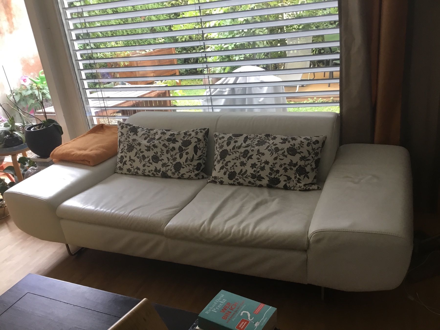 Pfister Divani: Sofa weiss echtes Leder gebrauchter Zustand – Usato da Oetwil am See venduto da yan_ckk2 2