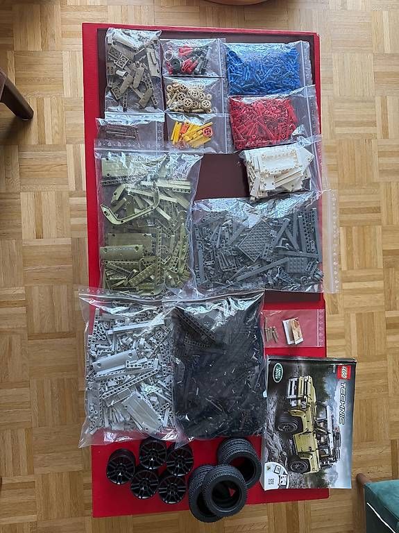 Lego Giocattoli: LEGO Land Rover Defender 42110, LEGO Technic – Usato da Lausanne venduto da bas_8vpl 1