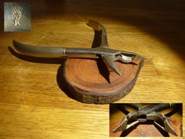 Formzange EK spitzig mit öffnung Länge 16 cm
