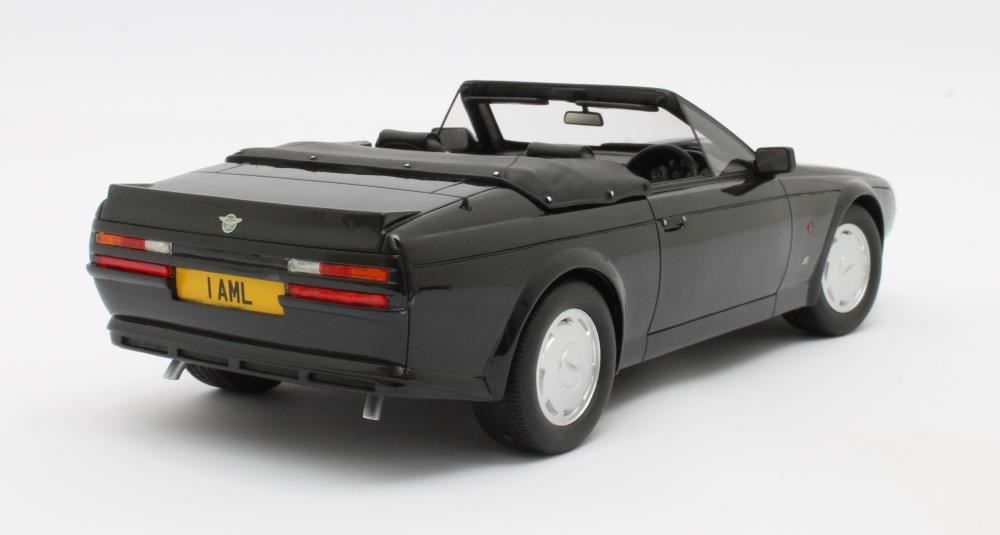 Aston Martin Modellautos: 1:18 Cult Scale - Aston Martin Zagato – Neu und originalverpackt aus Tübach von BonnevilleMotors 2