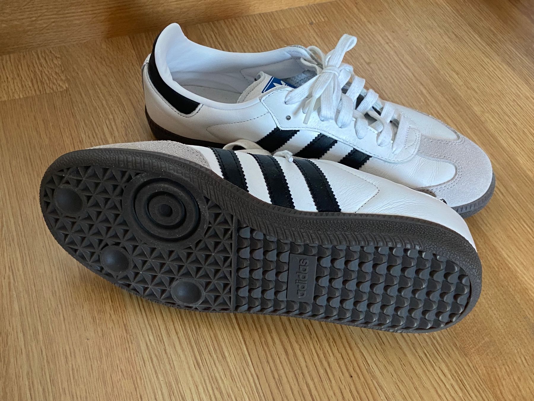 Adidas Scarpe da uomo: Adidas Sambas Neu – Nuovo (secondo la descrizione) da Zürich venduto da Potatoe543 3
