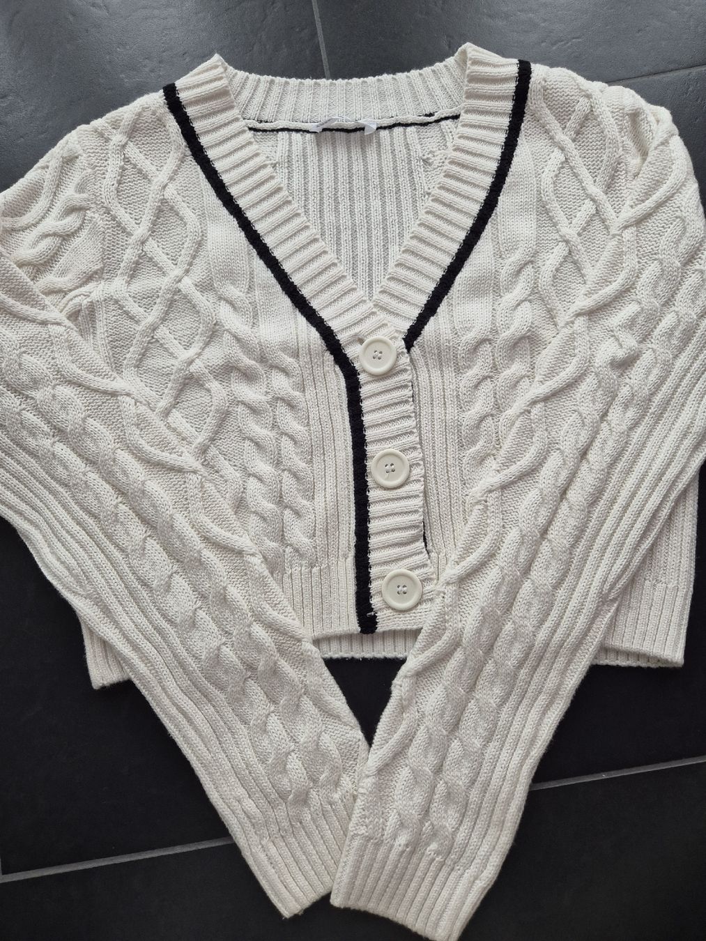 Tally Weijl Jacken: Strickjacke – Gebraucht aus Wittenbach von Pirufa