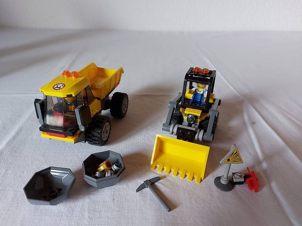 Giocattoli: LEGO City Bergwerk 4201 Bagger mit Kipplaster – Usato da Kirchlindach venduto da jackyma