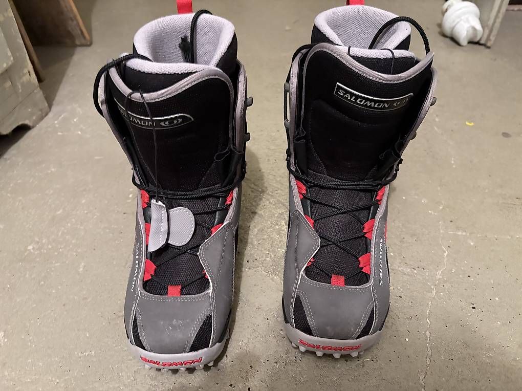 Scarpe per ragazzi: Snowboardschuh, Salomon Größe 42 2/3 - 27 – Usato da Solothurn venduto da Kuesel1 1