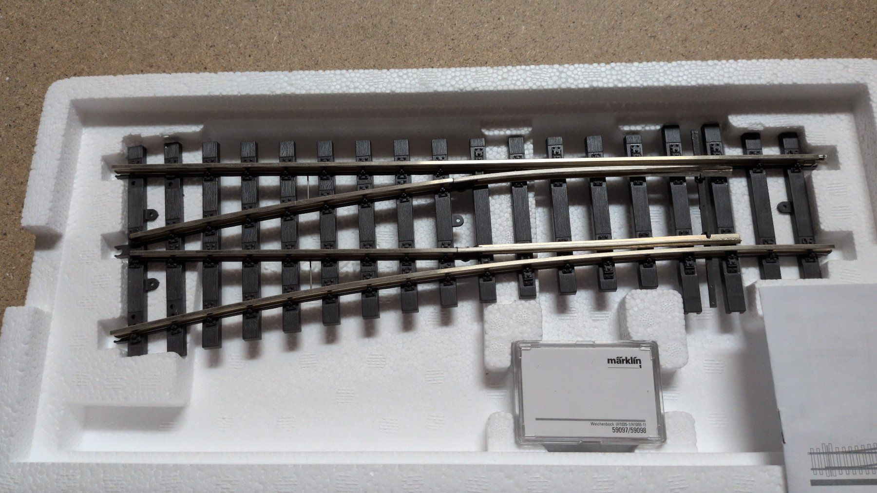 Märklin Modelleisenbahnen: Weichenpaar 59087 und 59088 - neu – Neu und originalverpackt aus Rupperswil von white.rabbit 1