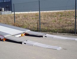 Auffahrrampe Zusatzrampe - Autotransporte Fahrzeugtransporte