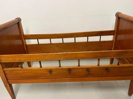 Biedermeier Babybett