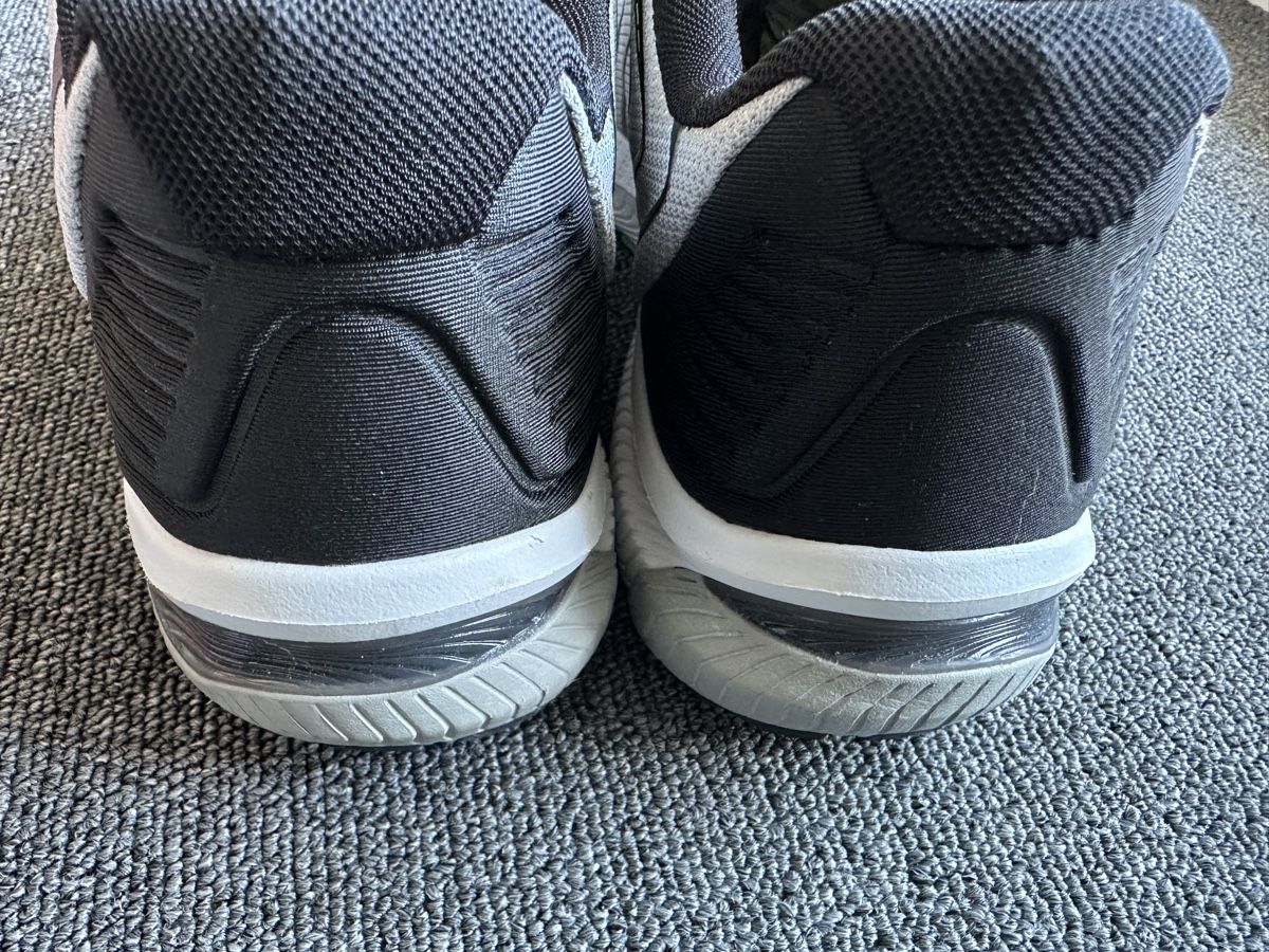 Scarpe da uomo: basket homme taille 46 gris – Nuovo e nell'imballaggio originale da Bulle venduto da Zaman66 2