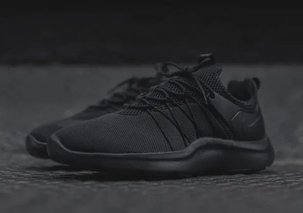 Nike Scarpe da uomo: Nike Darwin – Nuovo e nell'imballaggio originale da Winterthur venduto da YEARCO