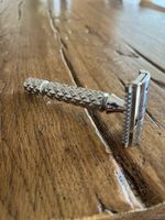 Wolfman Razor mit Triad Handle