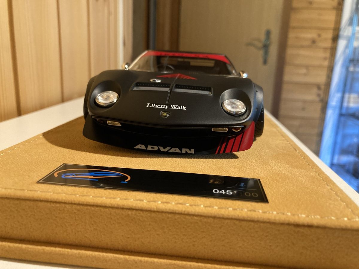 1:18 Lamborghini Miura Liberty Walk Advan Edition (VAV) (Neu