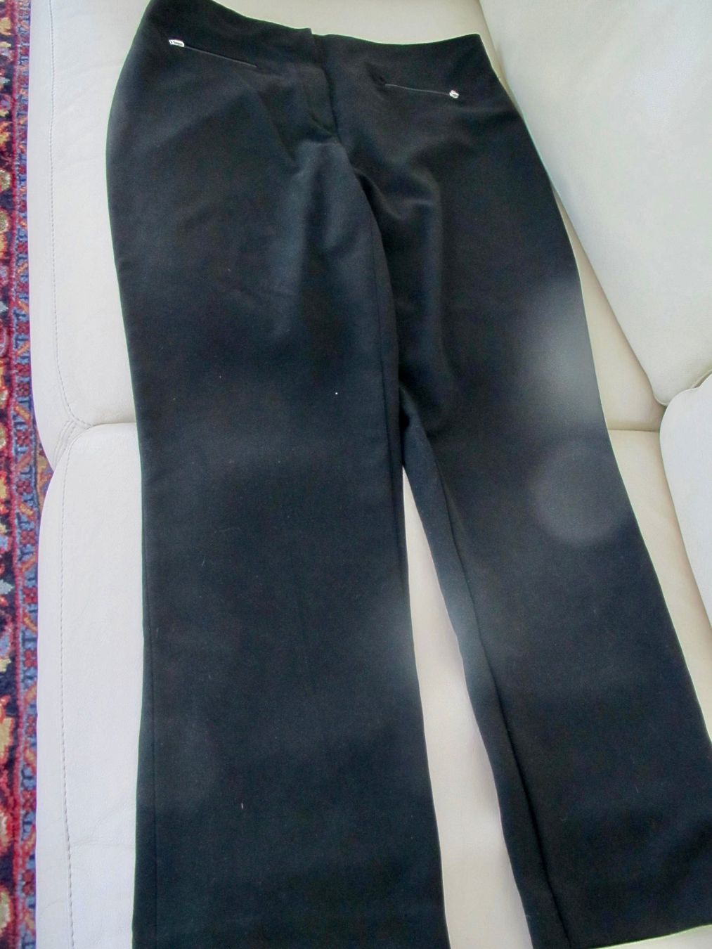 Pantalons: PANTALON YESSICA – D'occasion à Murten par Selliot