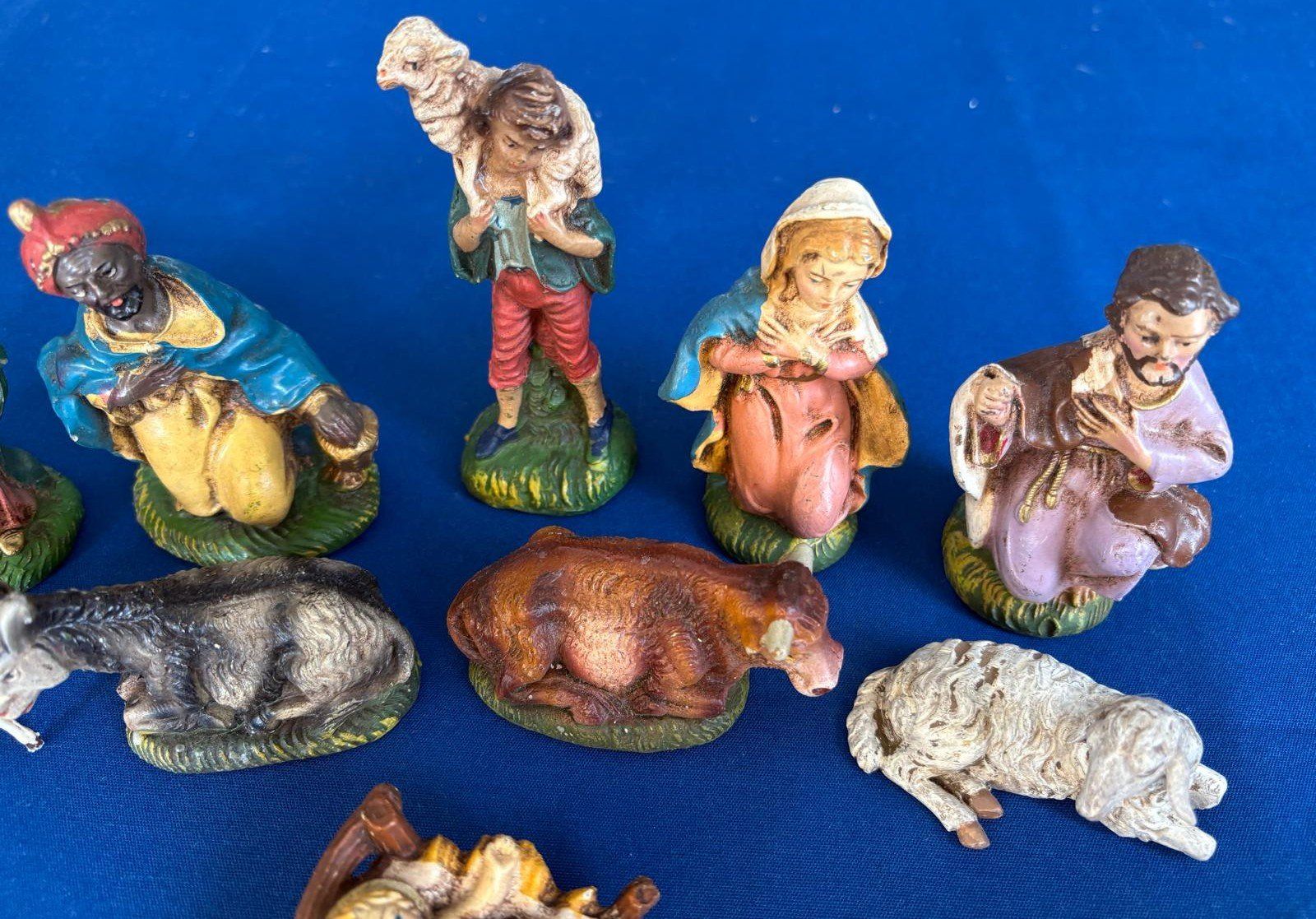 Figuren: ANTIKE KRIPPENFIGUREN – Gebraucht aus Ostermundigen von Wyatt-Earp 2