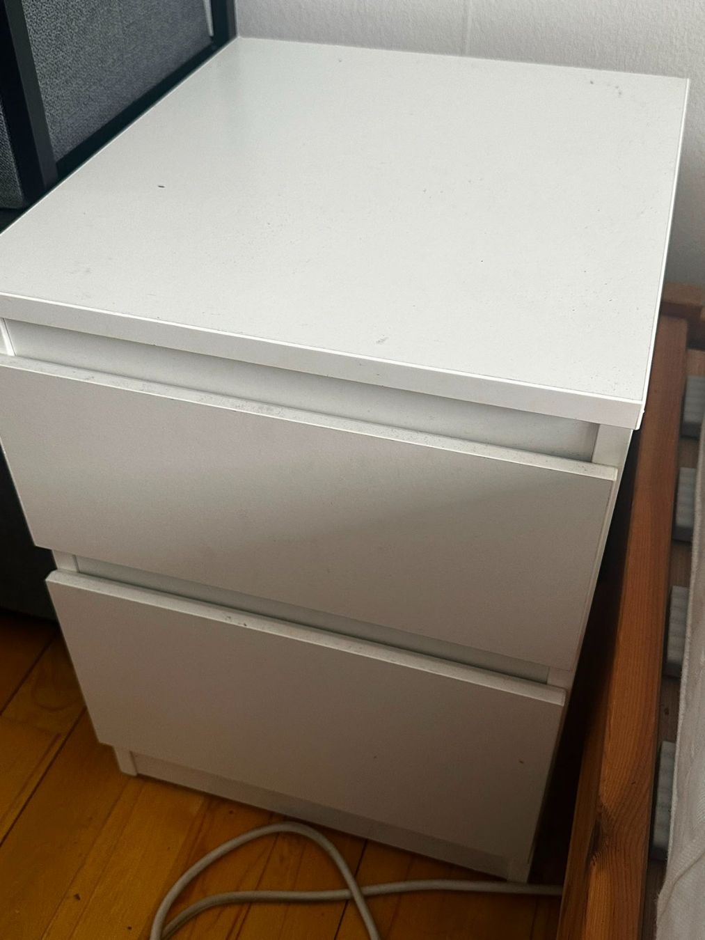 Ikea Comodini: Nachttisch, weiss – Usato da Ballwil venduto da Vielzocker