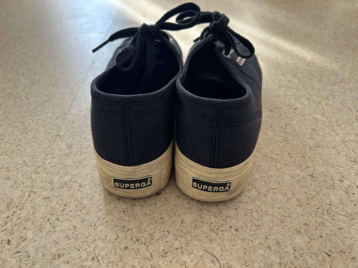 Superga Scarpe da donna: Superga 39 blue and cream - used – Usato da Oberengstringen venduto da RebiSteen 1