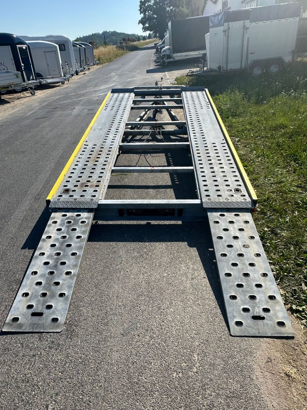 Böckmann Rimorchi: Böckmann BA 3000 T Boottransportanhänger – Usato da Avenches venduto da Daltec01