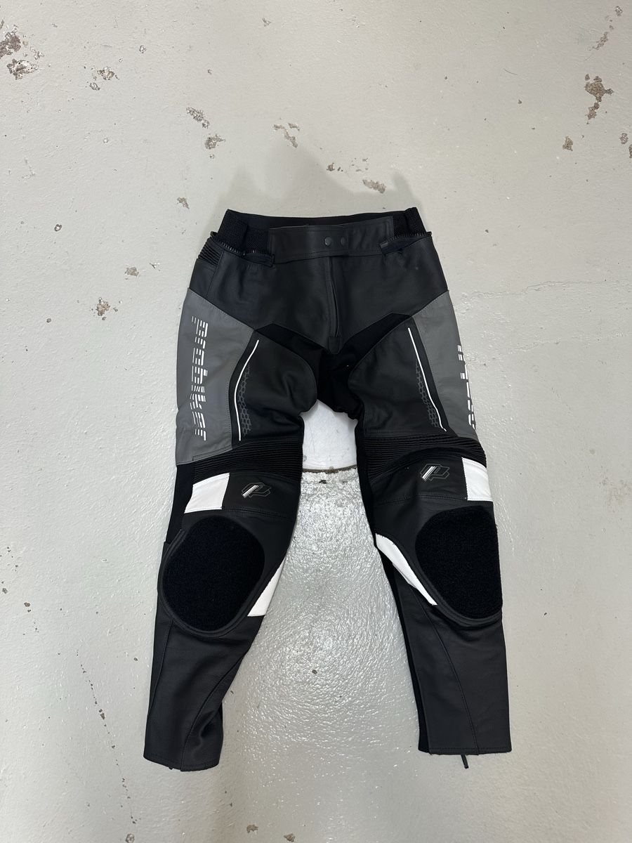 Lotti di vestiti: ProBiker Motorradkombi Damen Gr. 44 – Nuovo (secondo la descrizione) da Safenwil venduto da robinMeier97 2