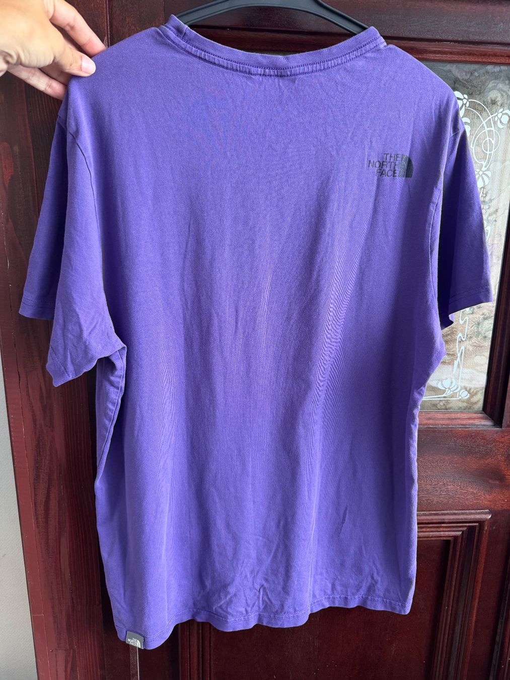 North Face T-shirt: The North Face Tshirt – Usato da Obfelden venduto da cesarina10 2