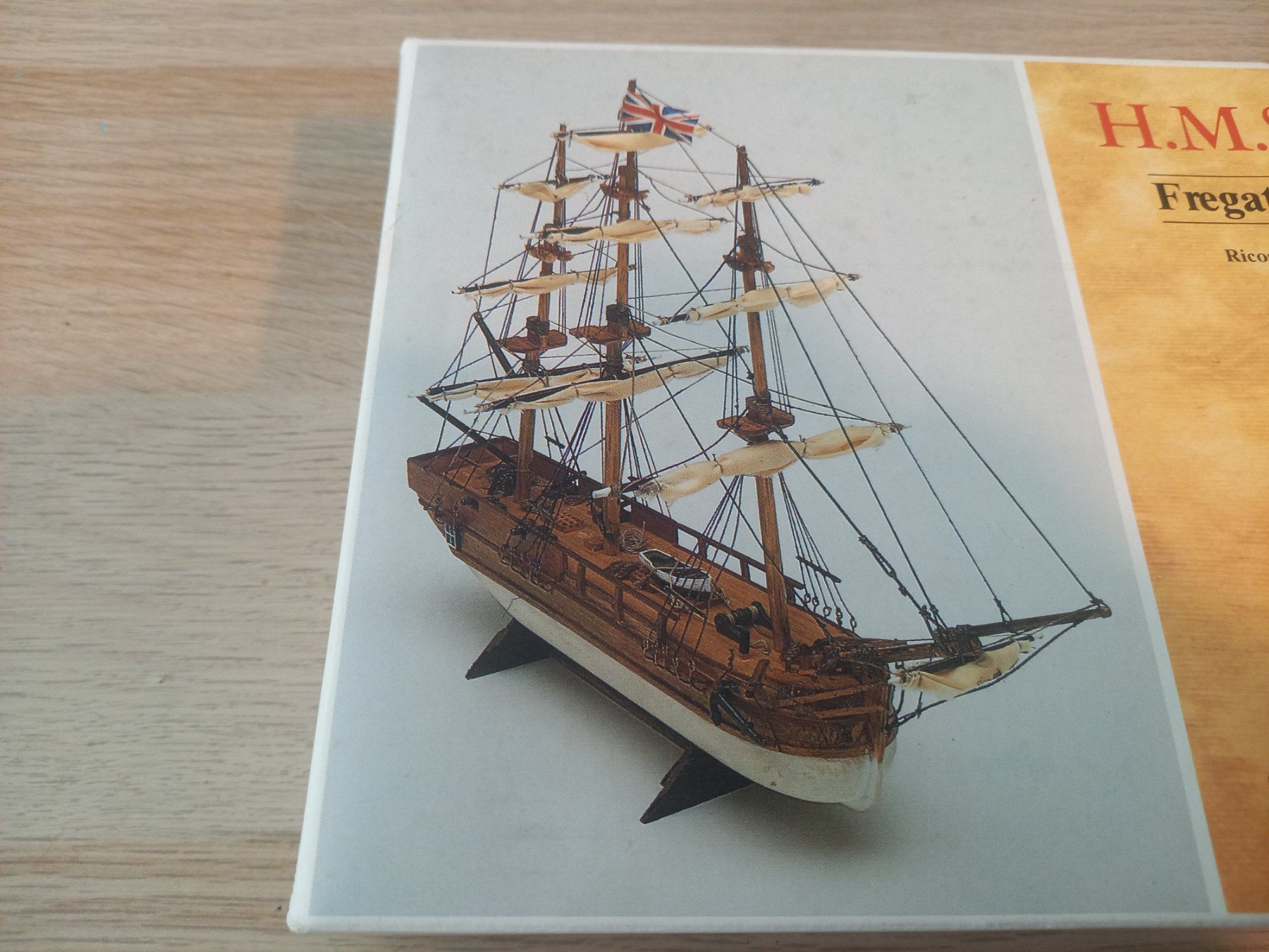 Kit di modellismo & Modellini statici: Mini Mamoli H.M.S. Bounty – Usato da Luzern venduto da titanic68 1