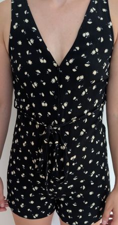 Combishort noir à fleurs taille S état neuf