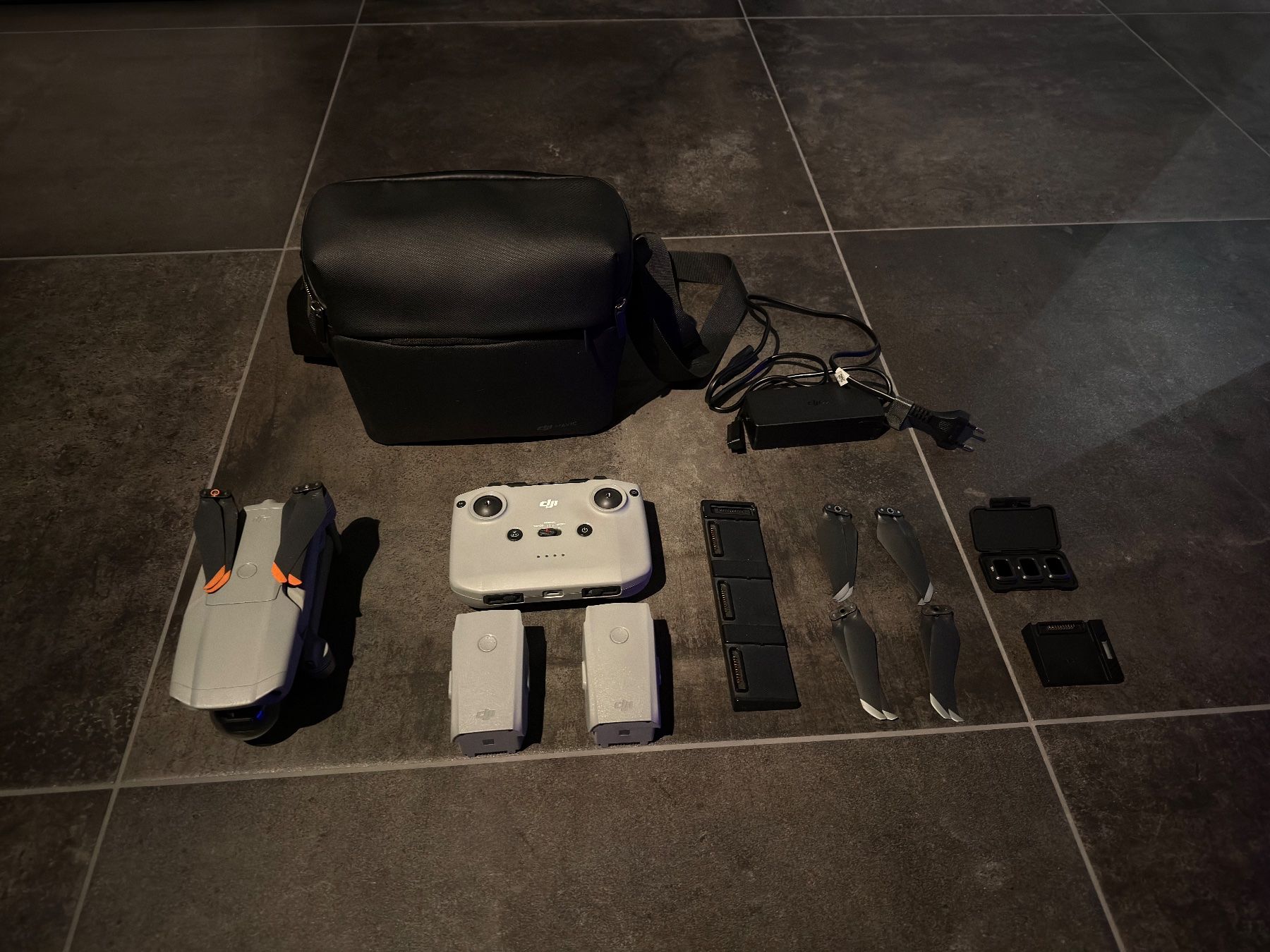 DJI Modellismo RC: DJI Mavic Air 2 Fly More Combo – Usato da Frümsen venduto da Alessandro06