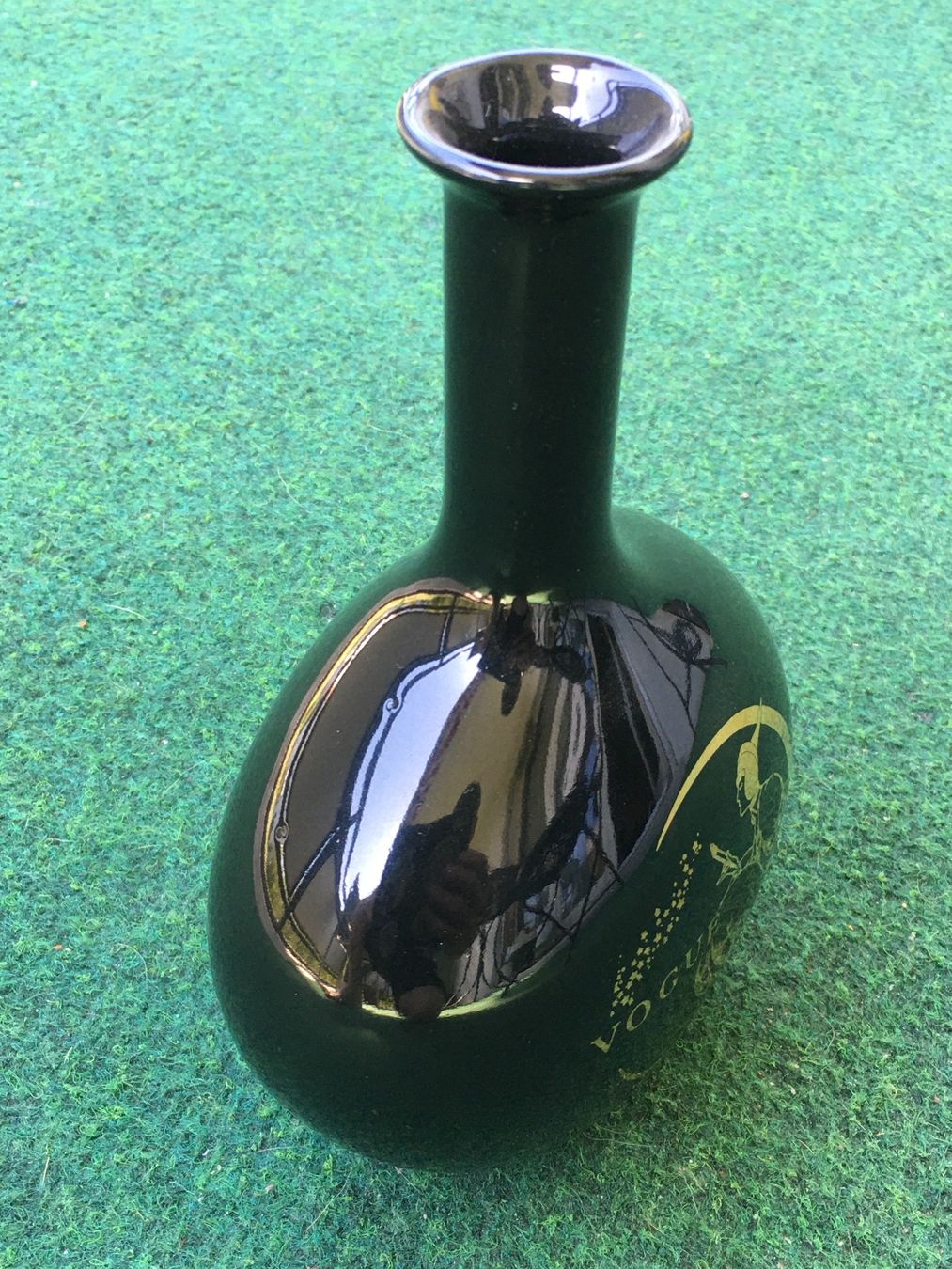 Vase & Récipients: VOGUE Vase – D'occasion à Wangen b. Olten par Finolino28 2