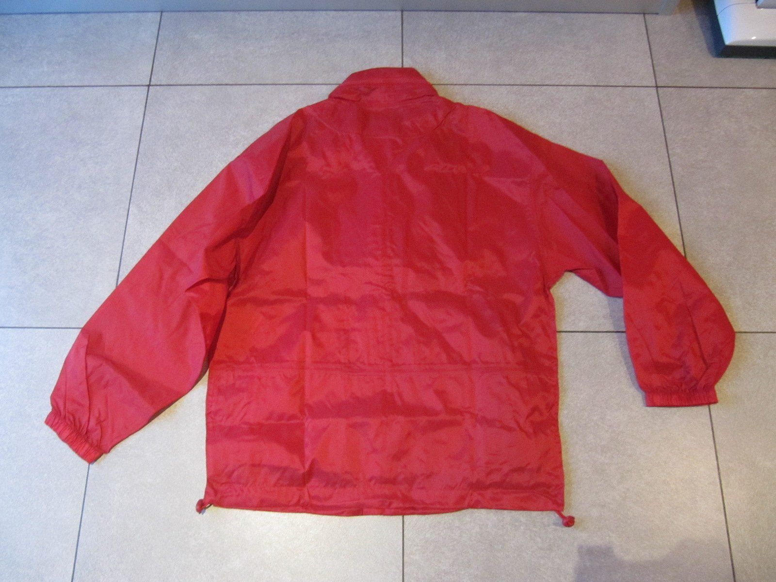 Giacche: regenjacke whale gr. M rouge - NEU – Nuovo e nell'imballaggio originale da Arbedo venduto da nadia1973 4