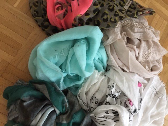 Codello Foulard & Sciarpe: Div. Schal`s "Codello" Neu! – Nuovo (secondo la descrizione) da Walenstadt venduto da ricamul 4