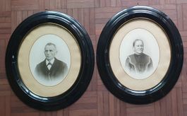 2 Antike Porträt-Bilder im Ovalen Rahmen, Herisau, um 1905