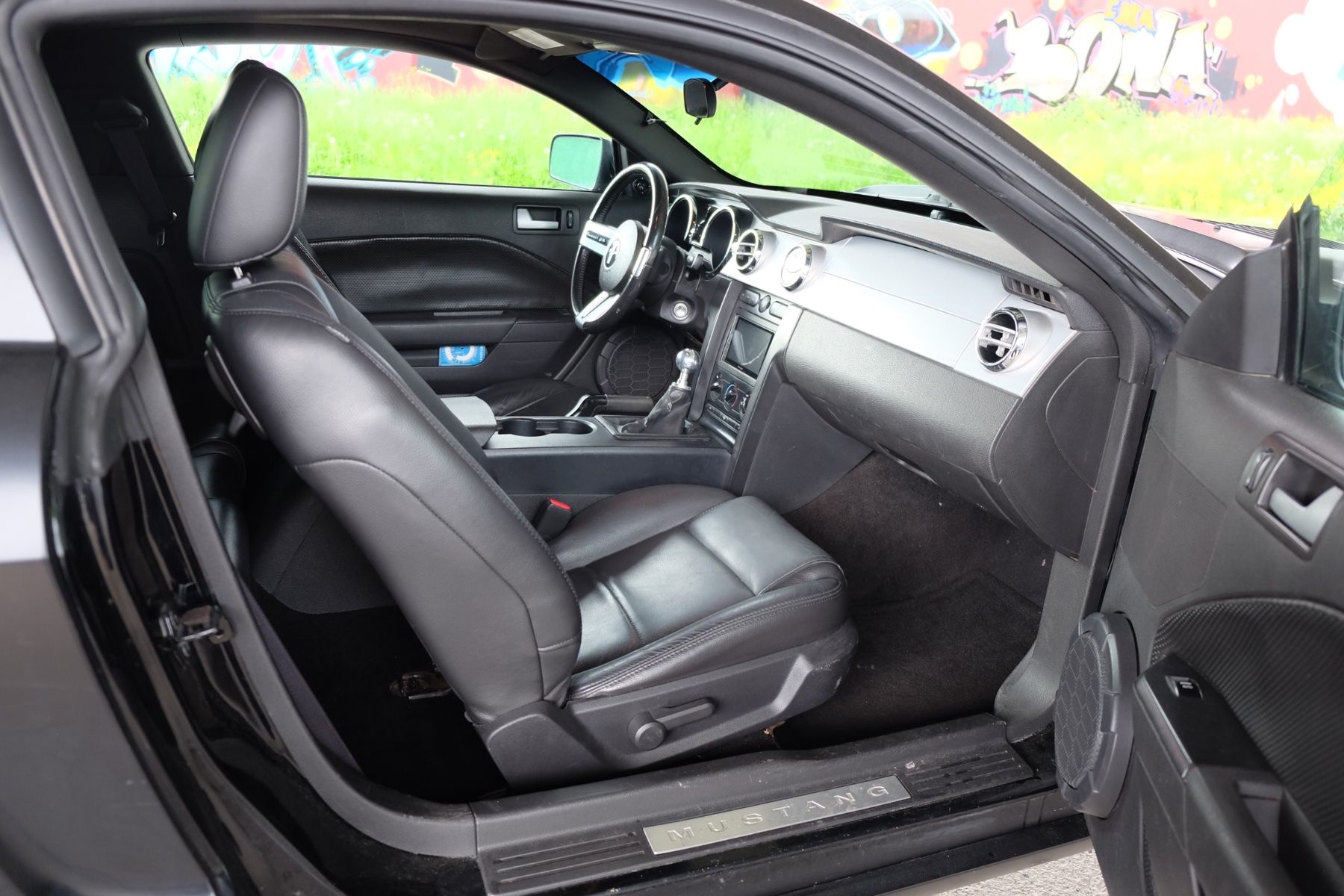 Ford Autos: FORD MUSTANG 4.0 V6 – Gebraucht aus Solothurn von  7