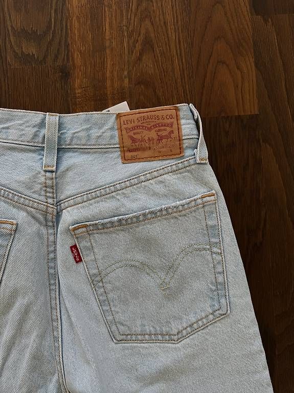 Jeans: Levis 501  – Usato da Dietikon venduto da mic_l9hy 1