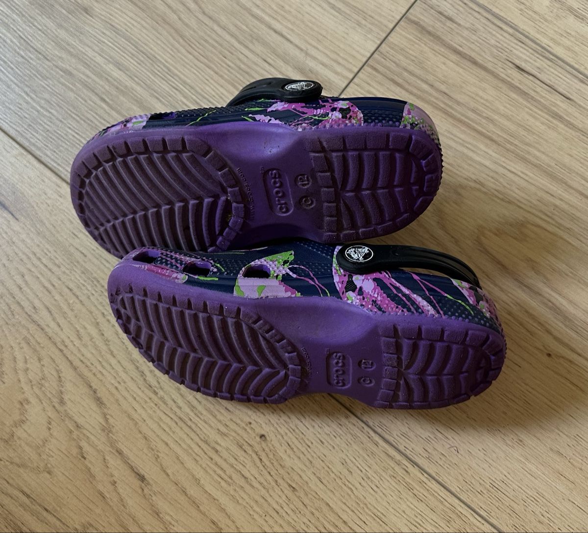 Crocs Scarpe per ragazzi: Crocs Schuhe Gr. 12 – Usato da Zürich venduto da Lena.17 1