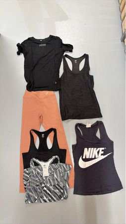 Sportbekleidung Set Damen Puma Nike Gymshark,H&M 