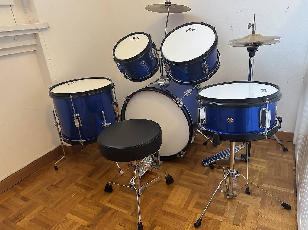 Strumenti musicali: Batterie acoustique pour enfant – Usato da Genève venduto da mar_t6gz 3